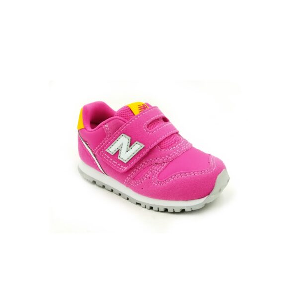 New Balance IZ373WP2